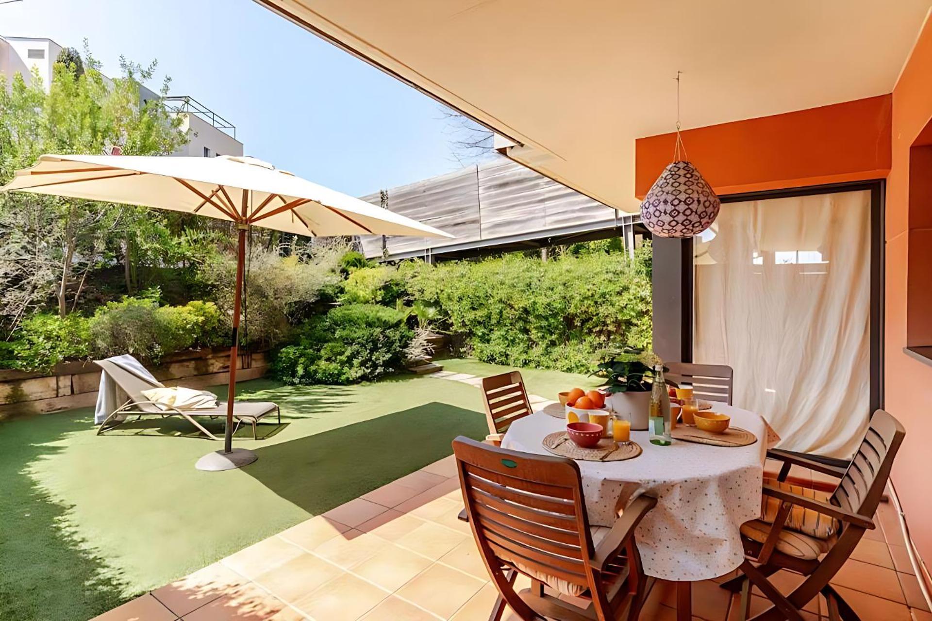 Pretty Garden Apartment Next To A Charming Beach Lloret de Mar Kültér fotó